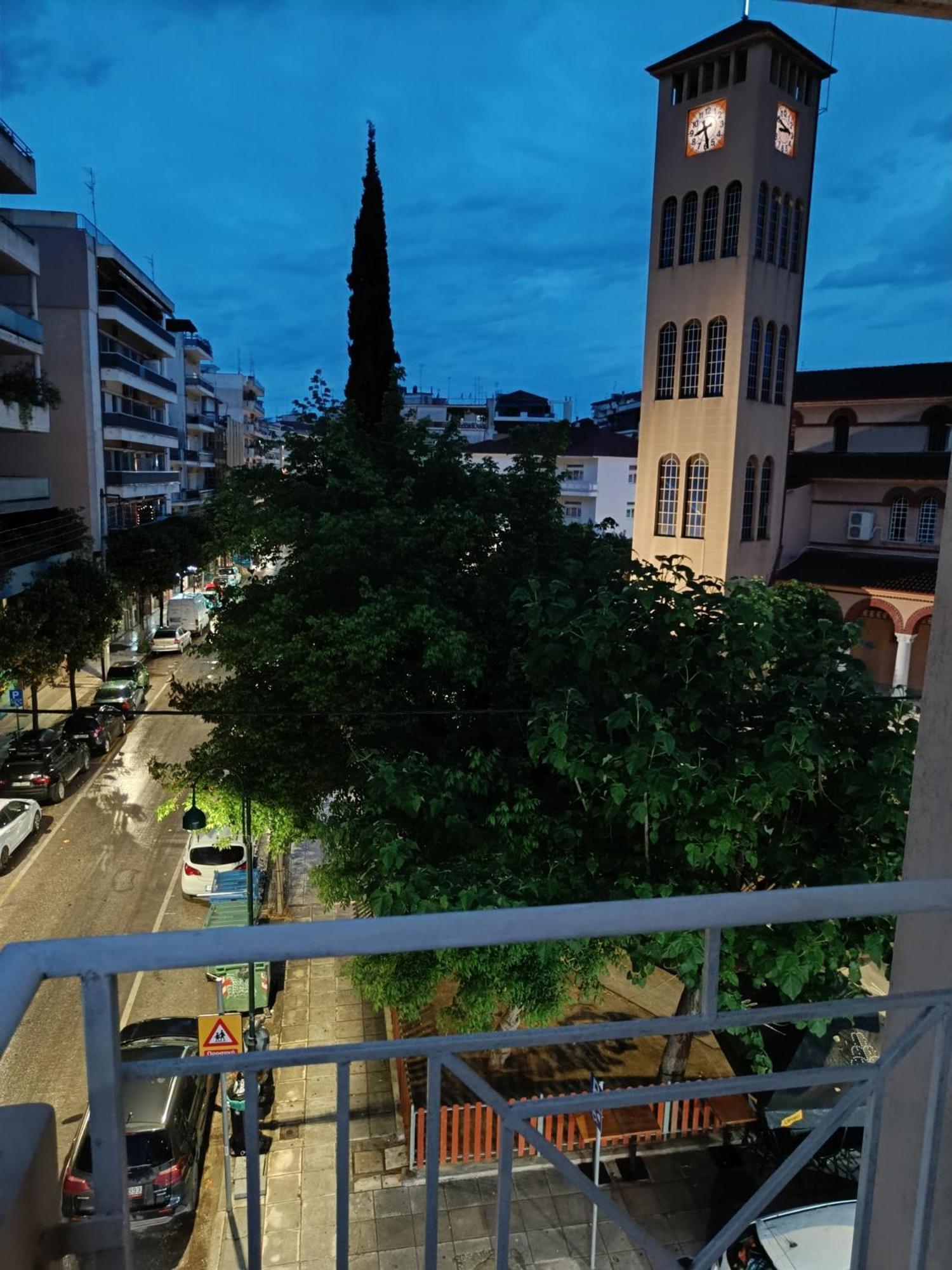 Gk Suites-Constantin View , Auto Check-In 24H Lárisa Rom bilde