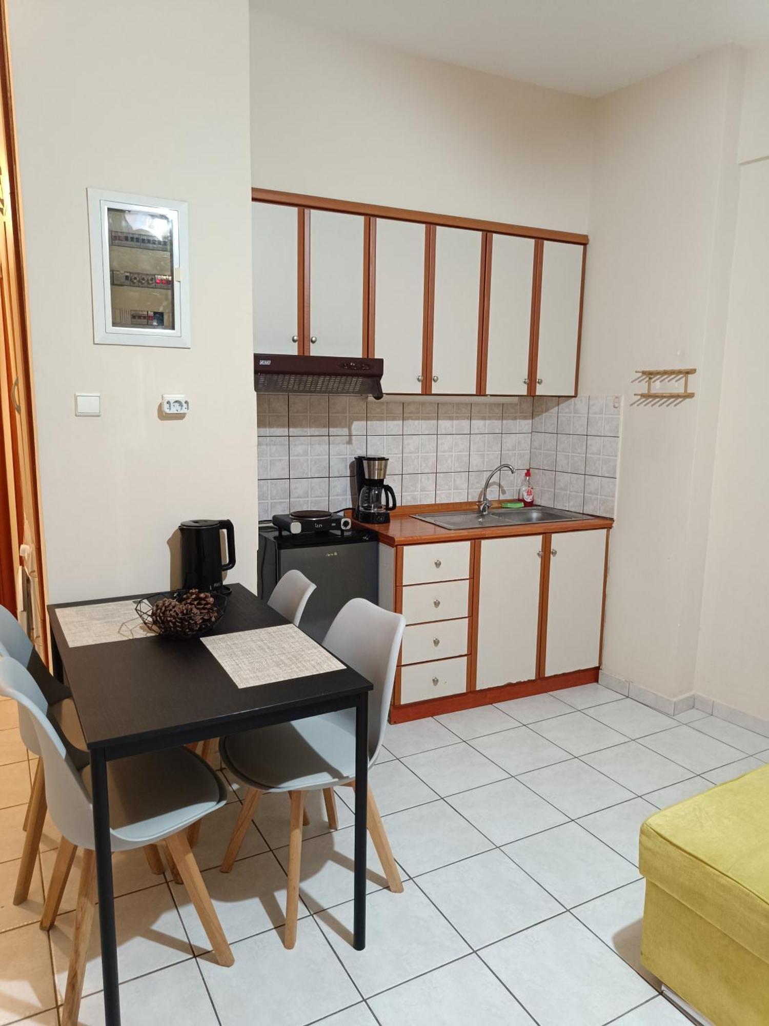 Gk Suites-Constantin View , Auto Check-In 24H Lárisa Rom bilde
